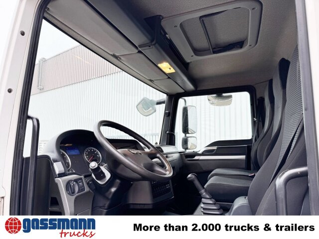 MAN TGL 8.150/180 4x2 BL, Möbelkoffer mit Rolltor - Camião furgão: foto 4 MAN TGL 8.150/180 4x2 BL, Möbelkoffer mit Rolltor - Camião furgão: foto 4