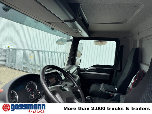 MAN TGM 15.250 4x2 LL, Getränkekoffer, Navi - Camião furgão: foto 2 MAN TGM 15.250 4x2 LL, Getränkekoffer, Navi - Camião furgão: foto 2