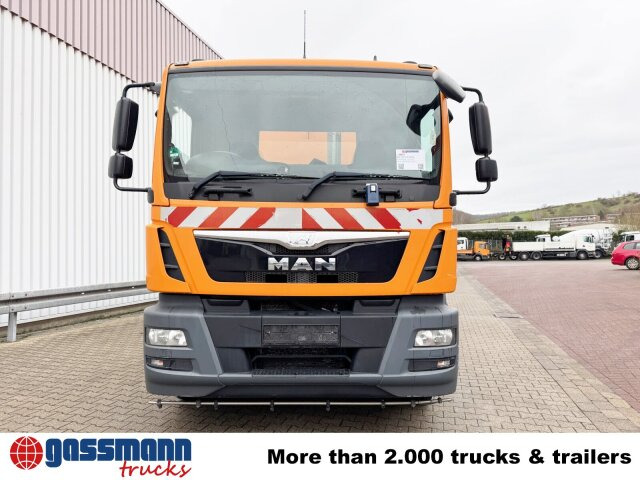 Varredora urbana MAN TGM 18.250 4X2 BB, Kehrmaschine Brock SL200/2: foto 9