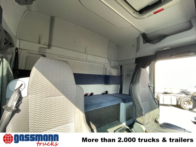 MAN TGM 18.330 4X2 LL, Fahrschulausstattung - Camião transportador de contêineres/ Caixa móvel: foto 4 MAN TGM 18.330 4X2 LL, Fahrschulausstattung - Camião transportador de contêineres/ Caixa móvel: foto 4