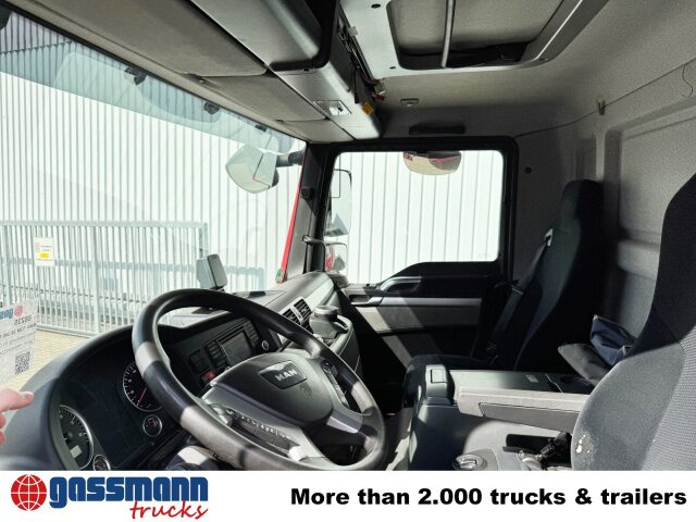 MAN TGM 26.340 6x2-4 LL, Getränkekoffer, - Camião furgão: foto 3 MAN TGM 26.340 6x2-4 LL, Getränkekoffer, - Camião furgão: foto 3