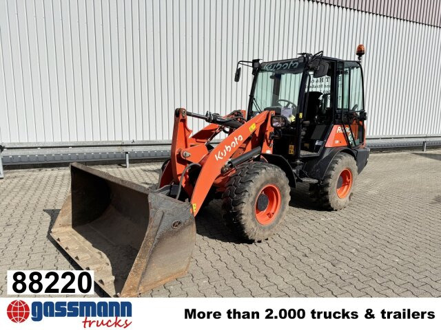 Kubota R090 4x4, Palettengabel, ca. 838 Betr.-Std. - Máquina de construção: foto 1 Kubota R090 4x4, Palettengabel, ca. 838 Betr.-Std. - Máquina de construção: foto 1