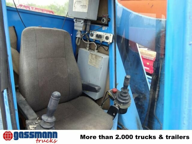 Mercedes-Benz 2638 K 6x4 mit Heckkran Palfinger PK 68000 - Camião grua: foto 5 Mercedes-Benz 2638 K 6x4 mit Heckkran Palfinger PK 68000 - Camião grua: foto 5