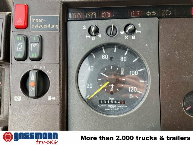 Mercedes-Benz 711 D-KA 4x2, Standklima, 11-Sitze, 2 x on stock - Camião furgão: foto 5 Mercedes-Benz 711 D-KA 4x2, Standklima, 11-Sitze, 2 x on stock - Camião furgão: foto 5