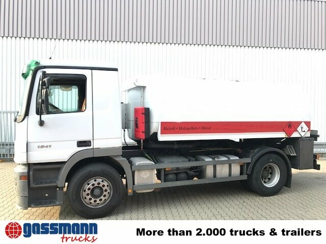 Camião cisterna Mercedes-Benz Actros 1841 L 4x2, Esterer Tankaufbau ca.: foto 13 Camião cisterna Mercedes-Benz Actros 1841 L 4x2, Esterer Tankaufbau ca.: foto 13