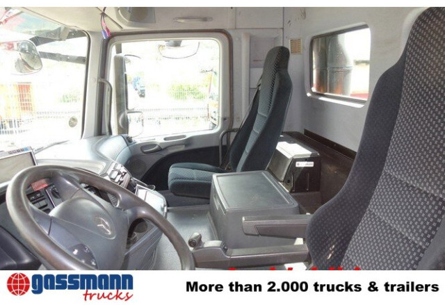 Mercedes-Benz Actros 2551L/6x2, Lenk-Liftachse V 8 Motor - Camião chassi: foto 3 Mercedes-Benz Actros 2551L/6x2, Lenk-Liftachse V 8 Motor - Camião chassi: foto 3