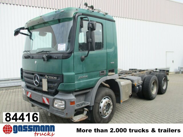Mercedes-Benz Actros 2644/48 K 6x4 - Camião basculante: foto 1 Mercedes-Benz Actros 2644/48 K 6x4 - Camião basculante: foto 1
