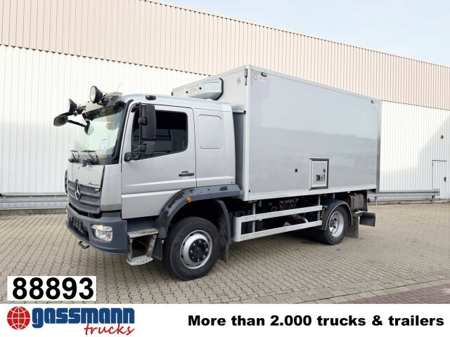Mercedes-Benz Atego 1330 4x4, Iso-Koffer mit Heizung, LBW - Camião furgão: foto 1 Mercedes-Benz Atego 1330 4x4, Iso-Koffer mit Heizung, LBW - Camião furgão: foto 1
