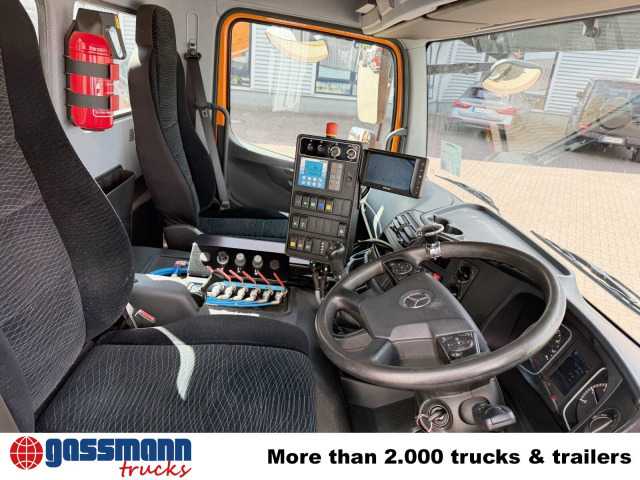 Mercedes-Benz Atego 1524 LKO 4x2, Kehrmaschine FAUN Viajet 6RH - Varredora urbana: foto 4 Mercedes-Benz Atego 1524 LKO 4x2, Kehrmaschine FAUN Viajet 6RH - Varredora urbana: foto 4