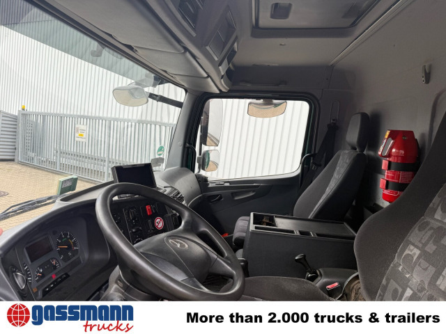 Mercedes-Benz Atego 818 L 4x2, Getränkekoffer, 2x AHK - Camião furgão: foto 3 Mercedes-Benz Atego 818 L 4x2, Getränkekoffer, 2x AHK - Camião furgão: foto 3