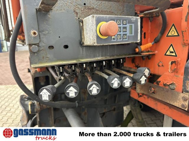 Mercedes-Benz Axor 1833 AK 4x4 mit Heckkran Atlas 105.2-A2L - Camião basculante, Camião grua: foto 3 Mercedes-Benz Axor 1833 AK 4x4 mit Heckkran Atlas 105.2-A2L - Camião basculante, Camião grua: foto 3