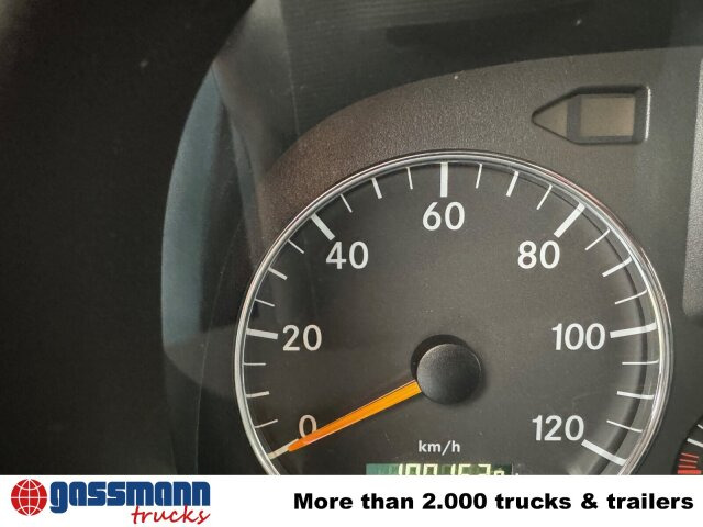 Mercedes-Benz Axor 1833 L 4x2, Getränkekoffer - Camião furgão: foto 4 Mercedes-Benz Axor 1833 L 4x2, Getränkekoffer - Camião furgão: foto 4