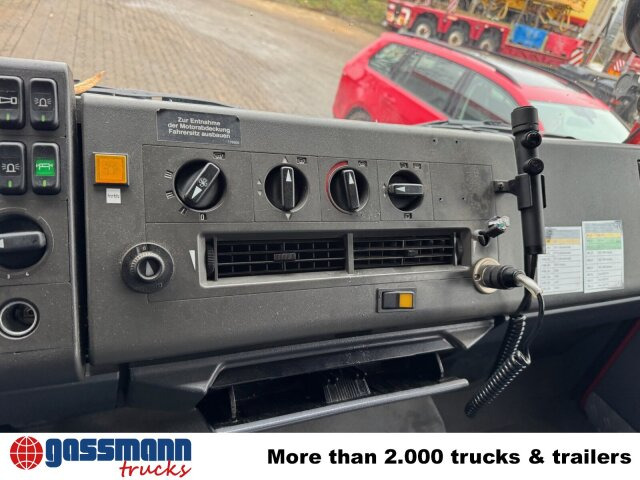 Mercedes-Benz LK 814 F 4x2 Doka, Löschfahrzeug LF8/6 - Carro de bombeiro: foto 4 Mercedes-Benz LK 814 F 4x2 Doka, Löschfahrzeug LF8/6 - Carro de bombeiro: foto 4