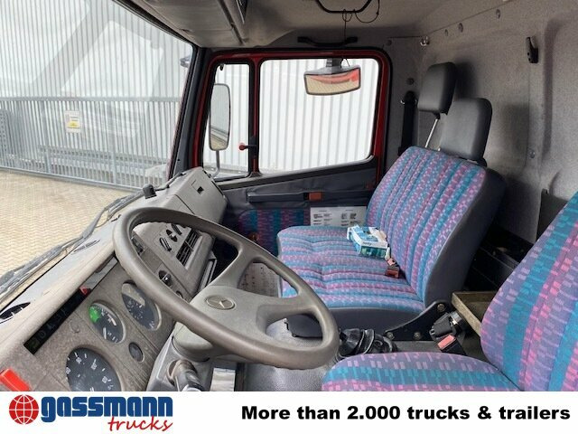 Mercedes-Benz LK 814 F 4x2, Ziegler RW1, 6-Zylinder Motor - Camião furgão: foto 5 Mercedes-Benz LK 814 F 4x2, Ziegler RW1, 6-Zylinder Motor - Camião furgão: foto 5