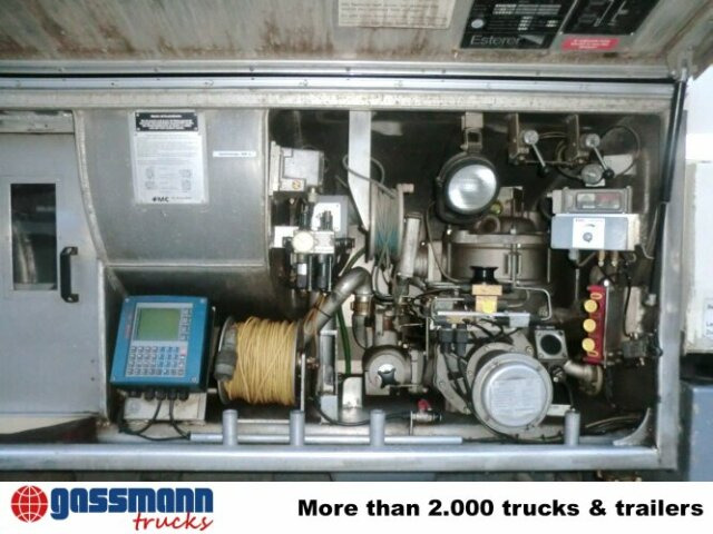 Mercedes-Benz SK 1824 L 4x2, Esterer Tankaufbau ca. 13.100l, 2 - Camião cisterna: foto 2 Mercedes-Benz SK 1824 L 4x2, Esterer Tankaufbau ca. 13.100l, 2 - Camião cisterna: foto 2