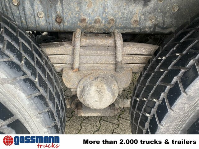 Mercedes-Benz SK II 3234 B 8x4/4, LT Betonmischer, - Camião betoneira: foto 2 Mercedes-Benz SK II 3234 B 8x4/4, LT Betonmischer, - Camião betoneira: foto 2