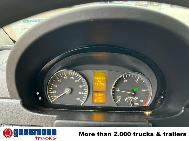 Mercedes-Benz Sprinter 515 CDI 4x2 - Furgão: foto 5 Mercedes-Benz Sprinter 515 CDI 4x2 - Furgão: foto 5