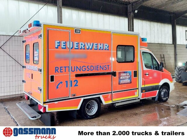Mercedes-Benz Sprinter 515 CDI 4x2, Rettungswagen, Retarder - Furgão: foto 3 Mercedes-Benz Sprinter 515 CDI 4x2, Rettungswagen, Retarder - Furgão: foto 3