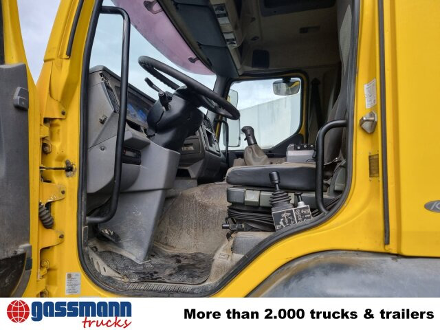 Renault Kerax 380.26 6x4, Bordmatik links - Camião basculante: foto 2 Renault Kerax 380.26 6x4, Bordmatik links - Camião basculante: foto 2