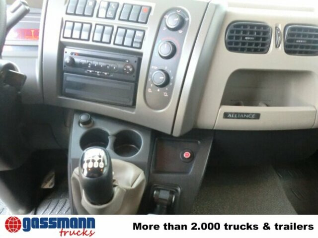 Renault Midlum 220 DXi 4x2 - Camião transporte de bebidas: foto 3 Renault Midlum 220 DXi 4x2 - Camião transporte de bebidas: foto 3