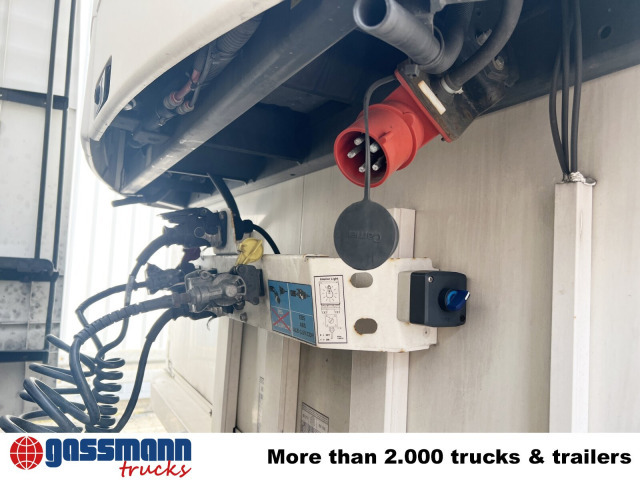 Schmitz Cargobull SKO 24/L-13.4 FP 25 45 COOL, Mega, Doppelstock - Semi-reboque frigorífico: foto 2 Schmitz Cargobull SKO 24/L-13.4 FP 25 45 COOL, Mega, Doppelstock - Semi-reboque frigorífico: foto 2