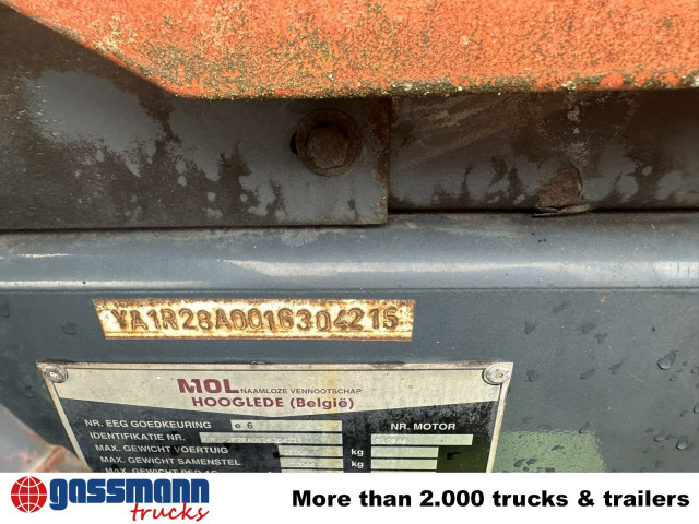 815 4x2 Terminal Tractor, Rangierfahrzeug - Tractor: foto 3 815 4x2 Terminal Tractor, Rangierfahrzeug - Tractor: foto 3