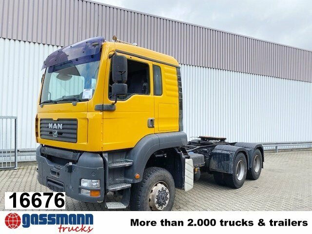MAN TGA 26.480 6x6 BB, Kipphydraulik - Tractor: foto 1 MAN TGA 26.480 6x6 BB, Kipphydraulik - Tractor: foto 1