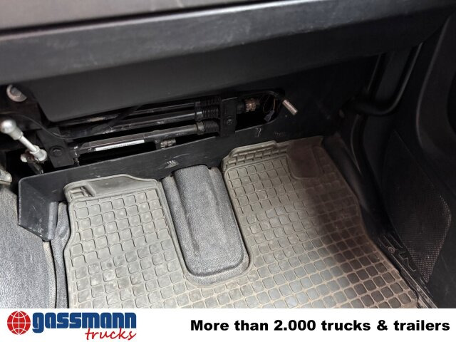 MAN TGX 18.360 4x2 BLS, Fahrschulausstattung - Tractor: foto 3 MAN TGX 18.360 4x2 BLS, Fahrschulausstattung - Tractor: foto 3