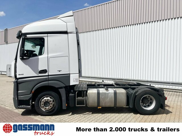 Mercedes-Benz Actros 1842/45 LS 4x2, 3x VORHANDEN - Tractor: foto 2 Mercedes-Benz Actros 1842/45 LS 4x2, 3x VORHANDEN - Tractor: foto 2