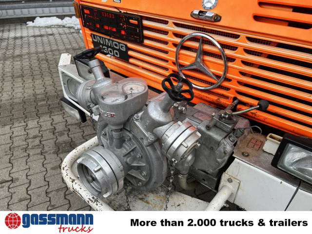 Unimog U 1300 L 4x4 Doka, LF8 - Ambulância: foto 2 Unimog U 1300 L 4x4 Doka, LF8 - Ambulância: foto 2