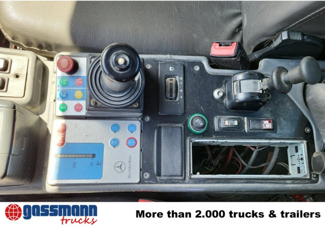 Unimog U 20 4x4, Zapfwelle, Kran Hiab 022D-3 HiDuo, - Veículo comercial: foto 4 Unimog U 20 4x4, Zapfwelle, Kran Hiab 022D-3 HiDuo, - Veículo comercial: foto 4