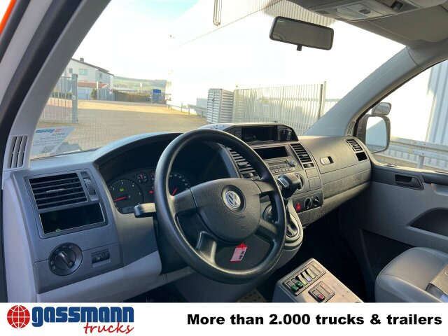 Volkswagen T5 2.5 TDI 4x2, Krankenwagen - Ambulância: foto 5 Volkswagen T5 2.5 TDI 4x2, Krankenwagen - Ambulância: foto 5