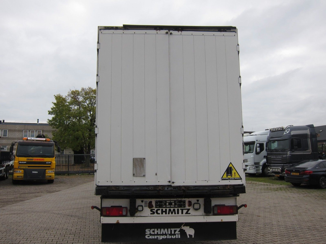 Schmitz Cargobull SKO 24 Iso-Koffer Doppelstock Lift Disc Top 2x - Semi-reboque furgão: foto 5 Schmitz Cargobull SKO 24 Iso-Koffer Doppelstock Lift Disc Top 2x - Semi-reboque furgão: foto 5