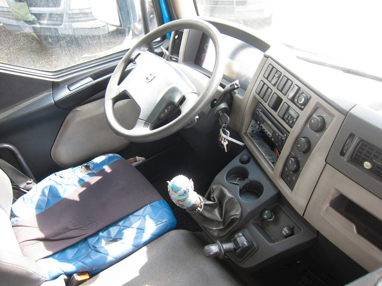 Camião furgão Volvo FL 240 12T Koffer KBW Manual: foto 6