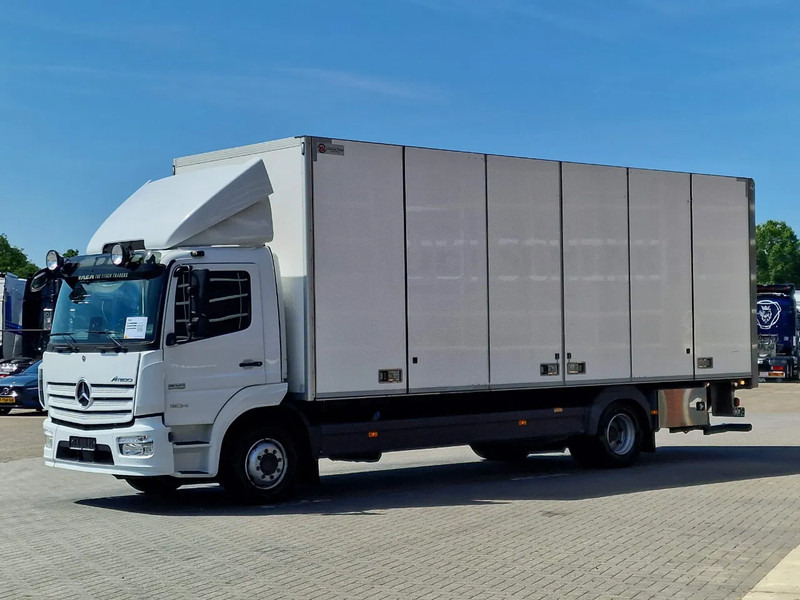 Mercedes-Benz Atego 1524 Box with sidedoors - Zepro loadlift - Full air - Euro 6 - Automatic - Camera system - Camião furgão: foto 3 Mercedes-Benz Atego 1524 Box with sidedoors - Zepro loadlift - Full air - Euro 6 - Automatic - Camera system - Camião furgão: foto 3