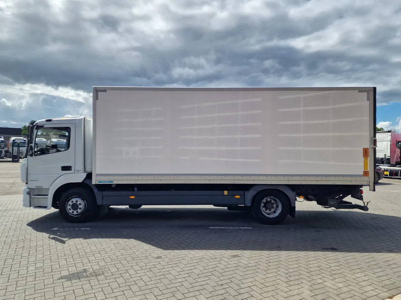 Mercedes-Benz Atego 4x2 - 170 KW/230PS - Box - Zepro loadlift - Euro 6 - Camião furgão: foto 4 Mercedes-Benz Atego 4x2 - 170 KW/230PS - Box - Zepro loadlift - Euro 6 - Camião furgão: foto 4