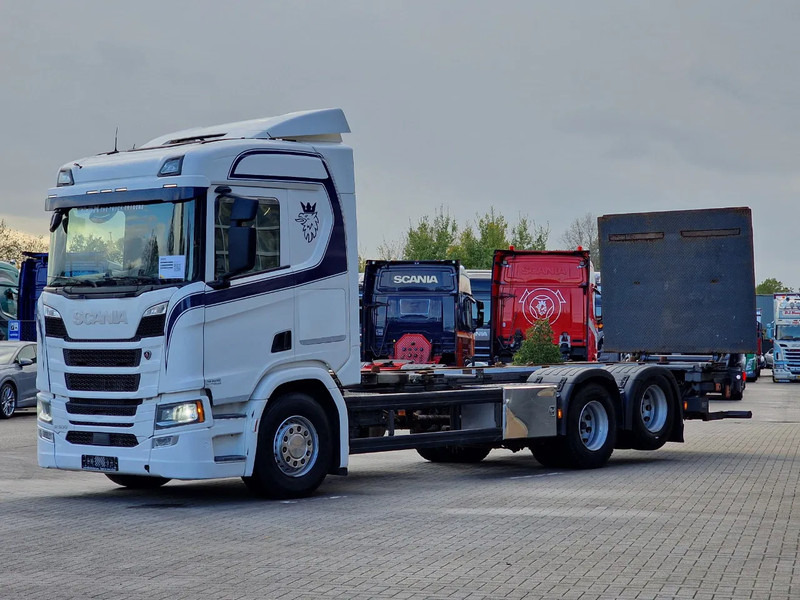Scania R500 NGS 6x2 - Chassis - 4.95 WB - Loadlift - Retarder - Full air - Navi - Led - Camião chassi: foto 5 Scania R500 NGS 6x2 - Chassis - 4.95 WB - Loadlift - Retarder - Full air - Navi - Led - Camião chassi: foto 5