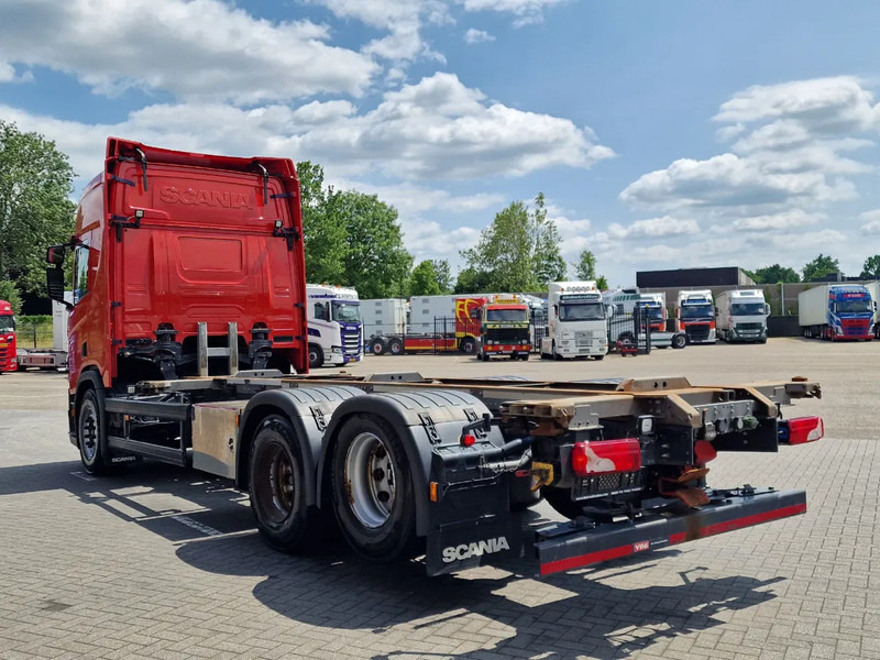 Scania R500 NGS Highline 6x2 - BDF - 495 WB - Retarder - Full air - Camião transportador de contêineres/ Caixa móvel: foto 4 Scania R500 NGS Highline 6x2 - BDF - 495 WB - Retarder - Full air - Camião transportador de contêineres/ Caixa móvel: foto 4