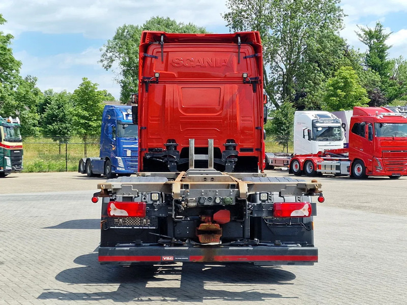 Scania R500 NGS Highline 6x2 - BDF - 495 WB - Retarder - Full air - Camião transportador de contêineres/ Caixa móvel: foto 5 Scania R500 NGS Highline 6x2 - BDF - 495 WB - Retarder - Full air - Camião transportador de contêineres/ Caixa móvel: foto 5