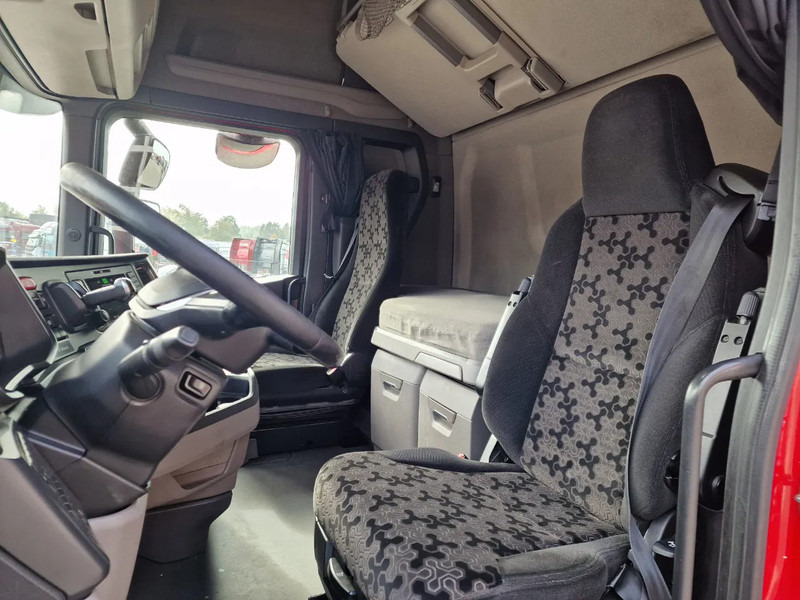 Camião transportador de contêineres/ Caixa móvel Scania S500 NGS Highline 6x2 - BDF - Full air - Loadlift - Box - Navi - Retarder: foto 13 Camião transportador de contêineres/ Caixa móvel Scania S500 NGS Highline 6x2 - BDF - Full air - Loadlift - Box - Navi - Retarder: foto 13