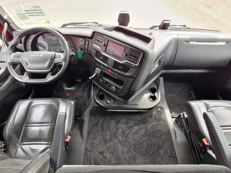 Tractor Iveco S-WAY 570 6x2 - Retarder - Full air - 3.20 WB - Navi: foto 20