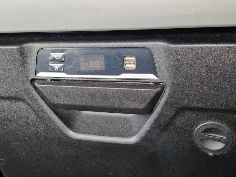 Tractor Iveco S-WAY 570 6x2 - Retarder - Full air - 3.20 WB - Navi: foto 16