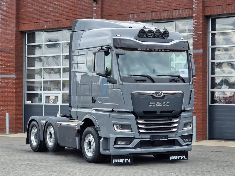 MAN TGX 26.540 6x2/4 - New - Retarder - PTO - Custom exterior - Chassis cover - NEW - Tractor: foto 1 MAN TGX 26.540 6x2/4 - New - Retarder - PTO - Custom exterior - Chassis cover - NEW - Tractor: foto 1