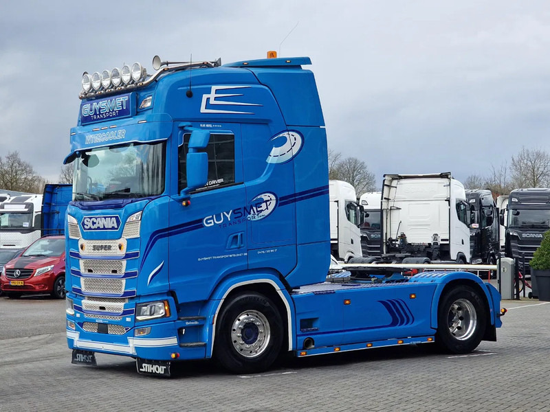Scania S500 NGS Highline 4x2 - PTO/Hydraulic - Retarder - Custom exterior - Full air - Leather - Navi - Tractor: foto 3 Scania S500 NGS Highline 4x2 - PTO/Hydraulic - Retarder - Custom exterior - Full air - Leather - Navi - Tractor: foto 3