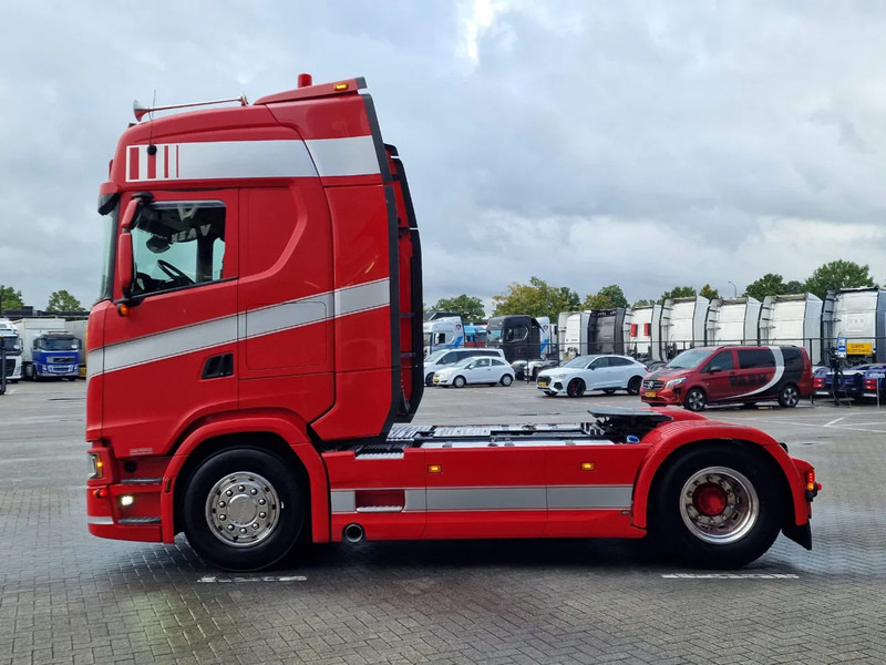 Scania S500 NGS Highline 4x2 - Retarder - Night clima - 2x tank - Full spoiler - Led - Tractor: foto 5 Scania S500 NGS Highline 4x2 - Retarder - Night clima - 2x tank - Full spoiler - Led - Tractor: foto 5