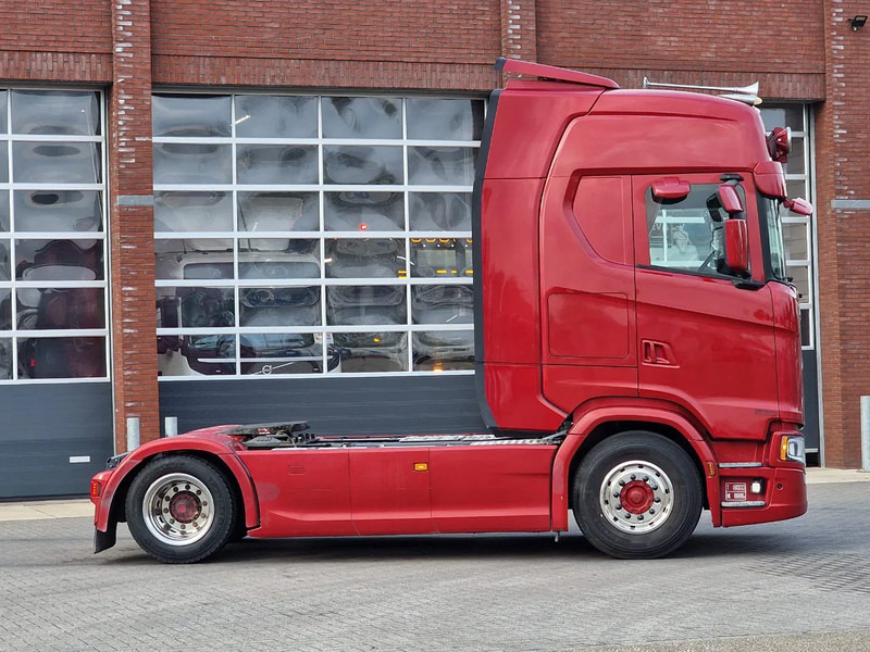 Tractor Scania S500 NGS Highline 4x2 - Retarder - Night clima - Full air - Custom interior - Full spoiler - 2 tank: foto 8