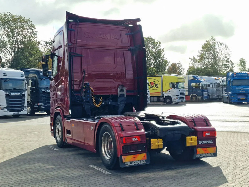 Scania S500 NGS Highline 4x2 - Retarder - Night clima - Full air - Custom interior - Full spoiler - 2 tank - Tractor: foto 5 Scania S500 NGS Highline 4x2 - Retarder - Night clima - Full air - Custom interior - Full spoiler - 2 tank - Tractor: foto 5