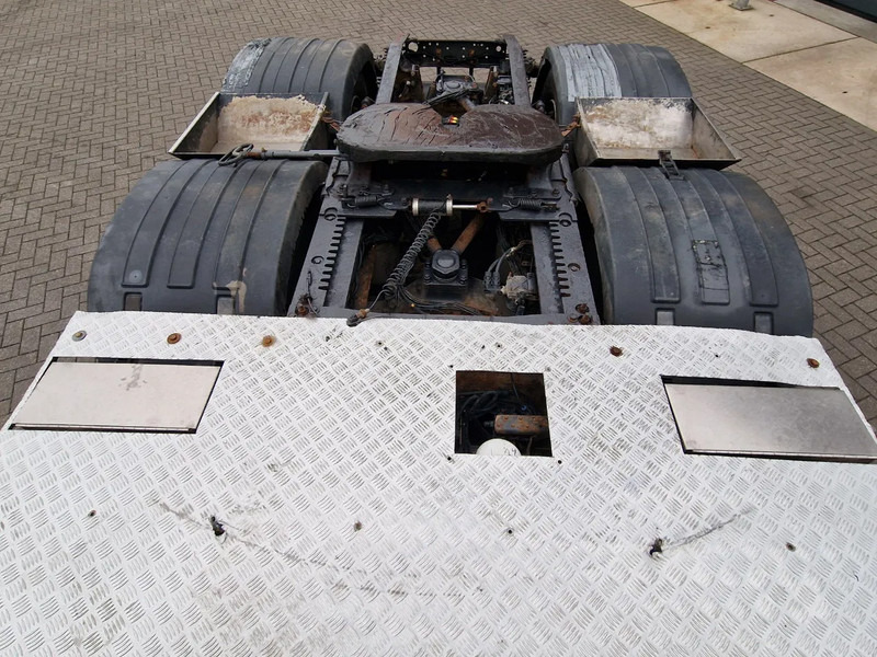 Tractor Volvo FH 16.750 Globetrotter 6x4 - Lift axle - HUB reduction - PTO/Hydraulic - 3.40 WB: foto 19 Tractor Volvo FH 16.750 Globetrotter 6x4 - Lift axle - HUB reduction - PTO/Hydraulic - 3.40 WB: foto 19