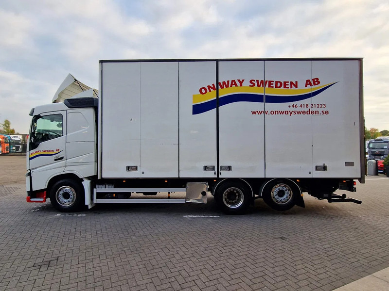 Volvo FH 13.460 lowroof 6x2 - Box with Sidedoors - 480 WB - Full air - Camião furgão: foto 5 Volvo FH 13.460 lowroof 6x2 - Box with Sidedoors - 480 WB - Full air - Camião furgão: foto 5