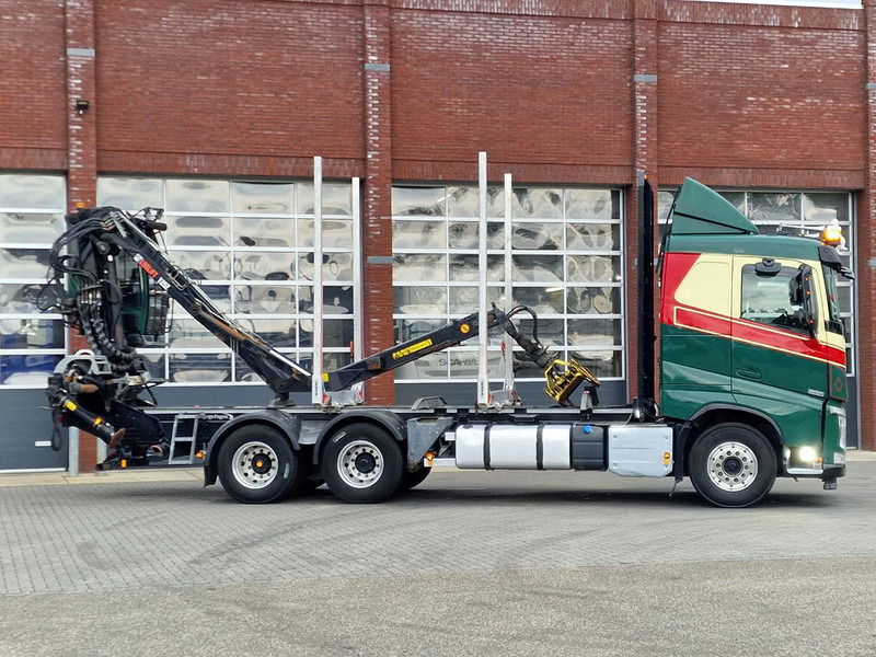 Camião de transporte de madeira, Camião grua Volvo FH 13.540 6x4 - HIAB / Loglift F125Z 80 Crane - Krane - Grua year 2019: foto 10